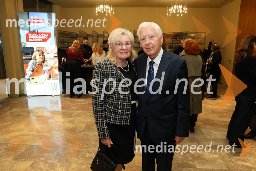 Pokojnik, premiera komedije v MGL Ljubljana