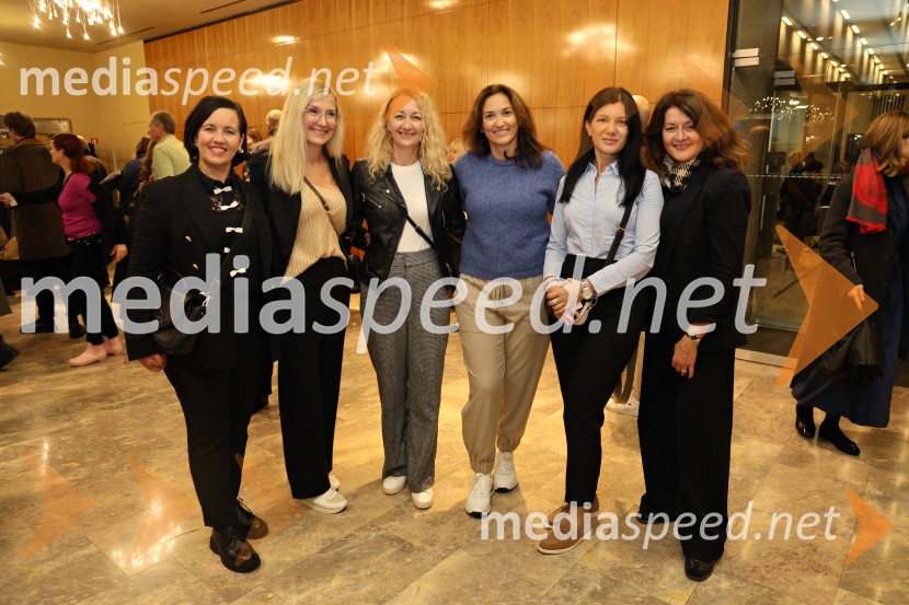 Pokojnik, premiera komedije v MGL Ljubljana