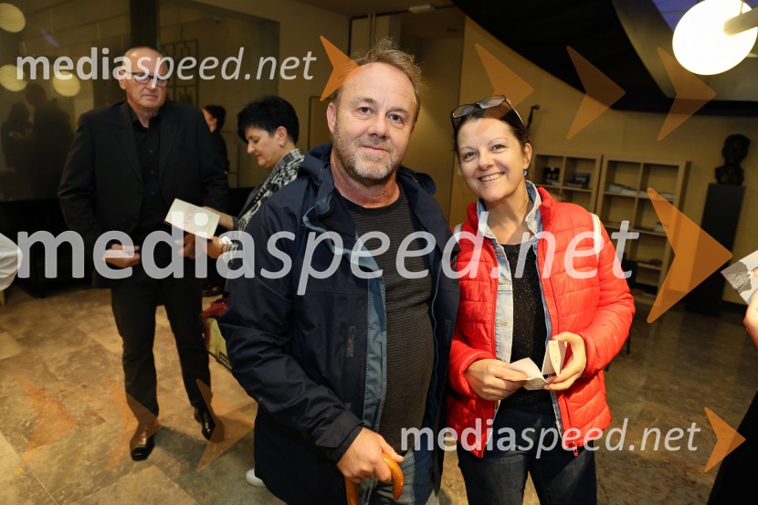 Pokojnik, premiera komedije v MGL Ljubljana