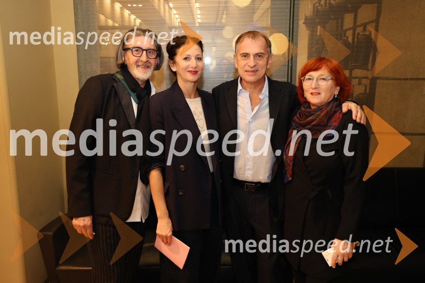  Leo Kulaš, kostumograf;  Sanja Neškovič Peršin, koreografinja; nekdanja direktorica Balet Ljubljana;  Blaž Peršin, direktor Muzeja in galerije mesta Ljubljane;  ... Pokojnik, premiera komedije v MGL Ljubljana