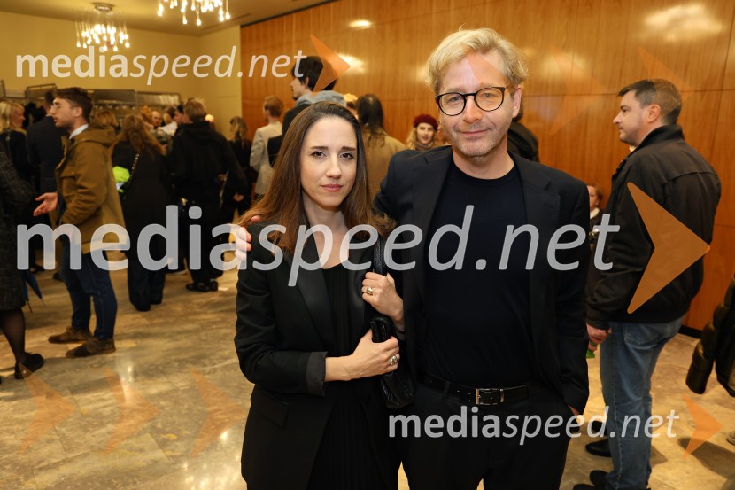 Pokojnik, premiera komedije v MGL Ljubljana