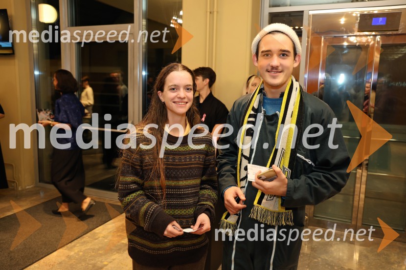  ... ;  Voranc Mandić, igralecPokojnik, premiera komedije v MGL Ljubljana