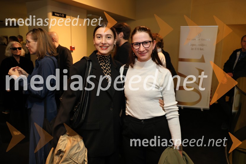  Zala Djurić, igralka;  ... Pokojnik, premiera komedije v MGL Ljubljana