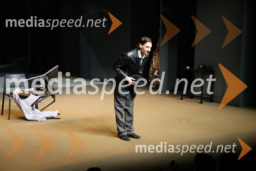  Robert Kladnik, igralecPokojnik, premiera komedije v MGL Ljubljana