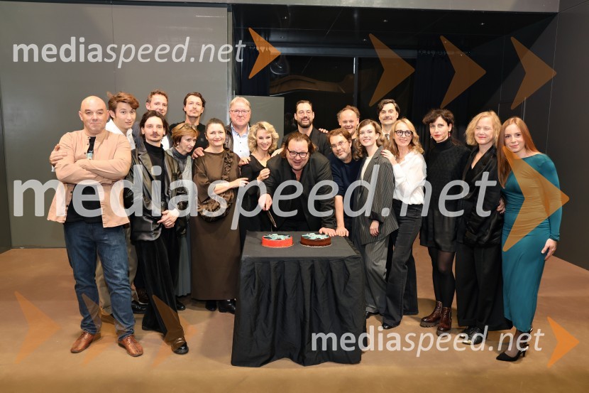 Pokojnik, premiera komedije v MGL Ljubljana