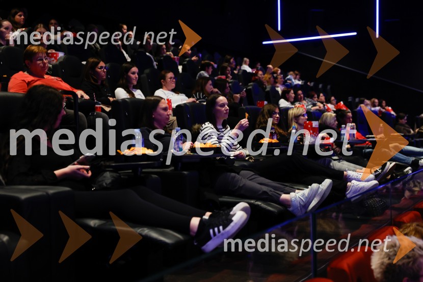 Ladies Night s filmom Obžalovanje