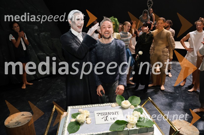  Edward Clug, umetniški direktor, Balet SNG Maribor;  Miloš  Isailović, baletni plesalecPeer Gynt, SNG Maribor, jubilejna uprizoritev