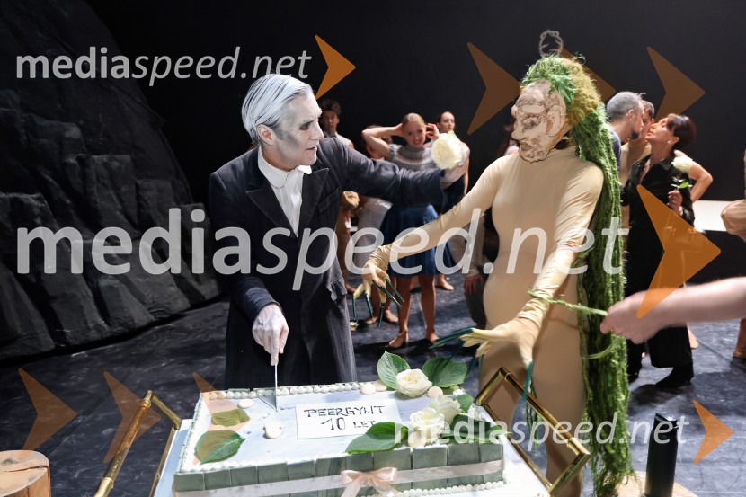  Edward Clug, umetniški direktor, Balet SNG Maribor;  Tetiana Svetlična, baletna plesalkaPeer Gynt, SNG Maribor, jubilejna uprizoritev