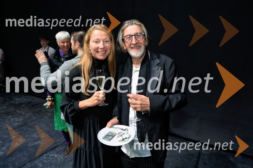  Nataša Matjašec Rošker, igralka;  Leo Kulaš, kostumografPeer Gynt, SNG Maribor, jubilejna uprizoritev