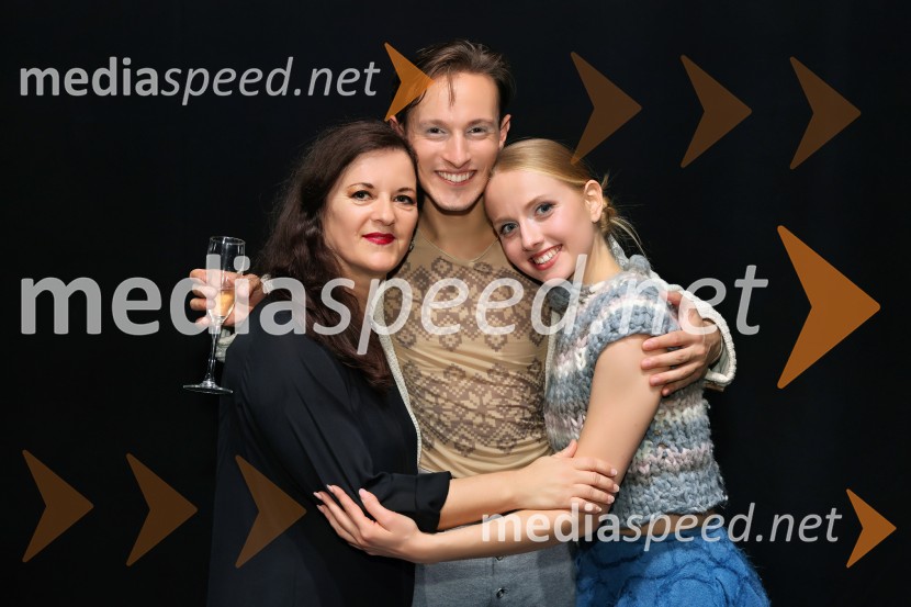  Mina Radaković, baletna plesalka;  Davide Buffone, baletni plesalec;  Mina Radaković, baletna plesalkaPeer Gynt, SNG Maribor, jubilejna uprizoritev