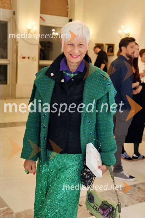  Barbra Drnač, novinarka, plesalka, koreografinja in televizijska voditeljicaPeer Gynt, SNG Maribor, jubilejna uprizoritev