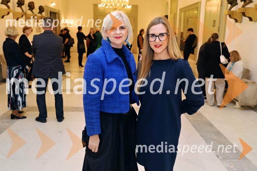  Darja Čižek, marketing, SNG Maribor;  Špela Pokeržnik, glasbenica in novinarkaPeer Gynt, SNG Maribor, jubilejna uprizoritev