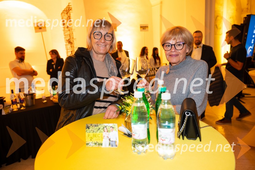  Darja Črnko, športna serviserka in trenerka Ilke Štuhec;  ... 10. Salon štajerskih mladih vin Pubec v Mariboru