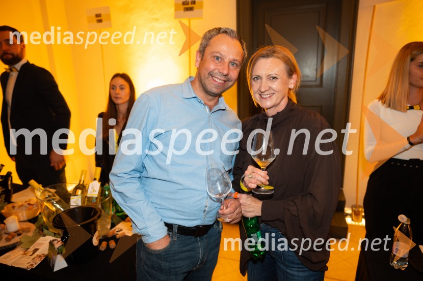  ... ;  Vida Tement, vinoteka LeVino10. Salon štajerskih mladih vin Pubec v Mariboru