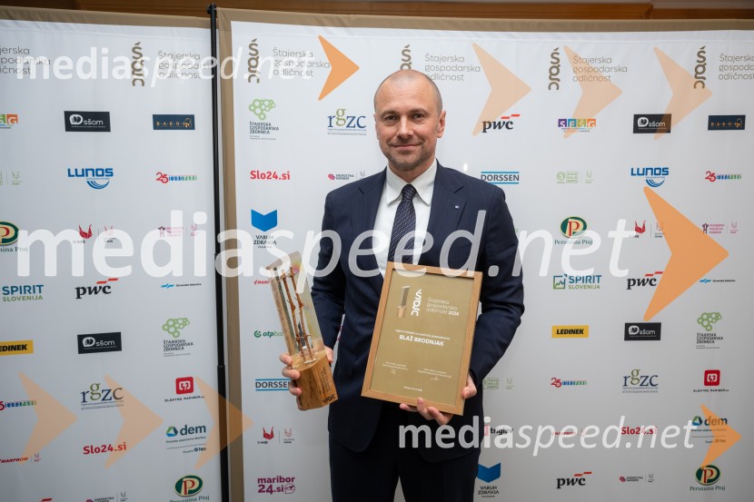  Blaž Brodnjak, predsednik uprave NLB, Manager leta 2022Štajerska gospodarska odličnost 2025