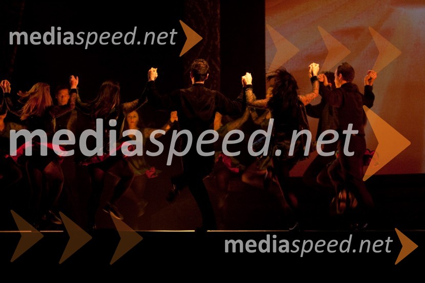 RiverdanceRiverdance