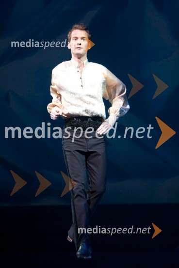 RiverdanceRiverdance