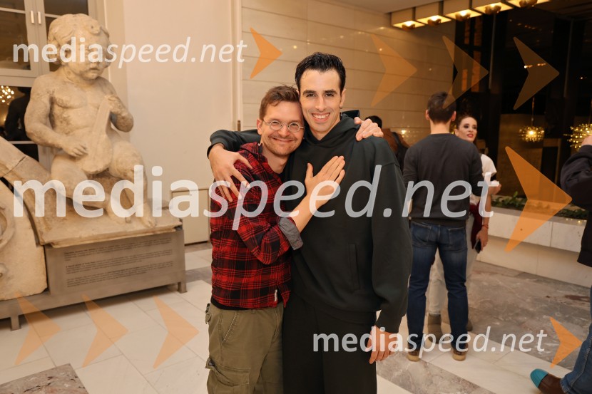 L’Arlésienne in Carmen, dvojna baletna predstava