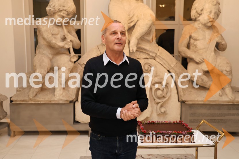 L’Arlésienne in Carmen, dvojna baletna predstava