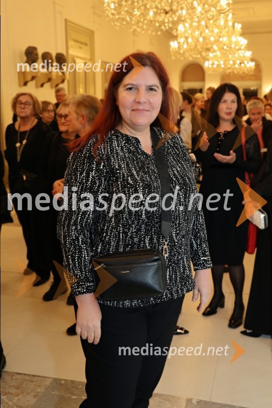 L’Arlésienne in Carmen, dvojna baletna predstava