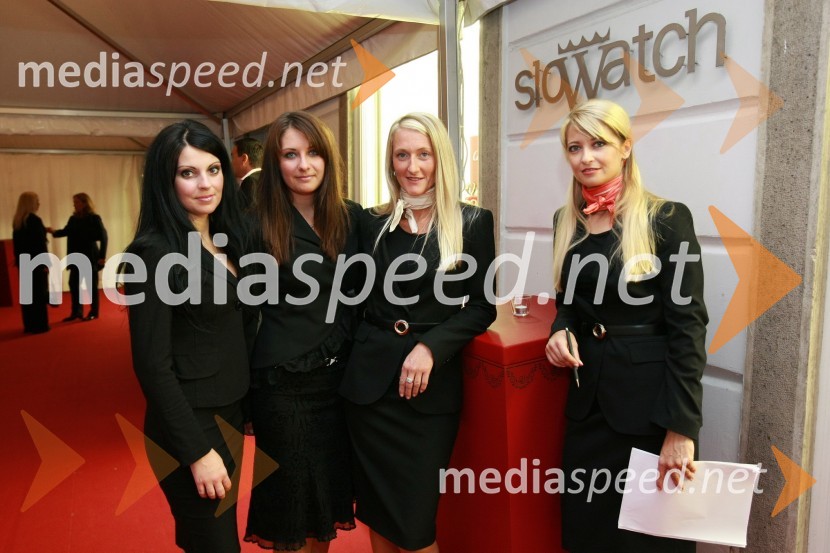 Danijela Belčič, Barbara Laptoš, Petra Žunko in Nataša Slanič, hosteseCartier, odprtje trgovine