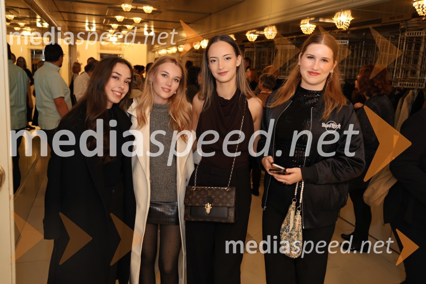 L’Arlésienne in Carmen, dvojna baletna predstava