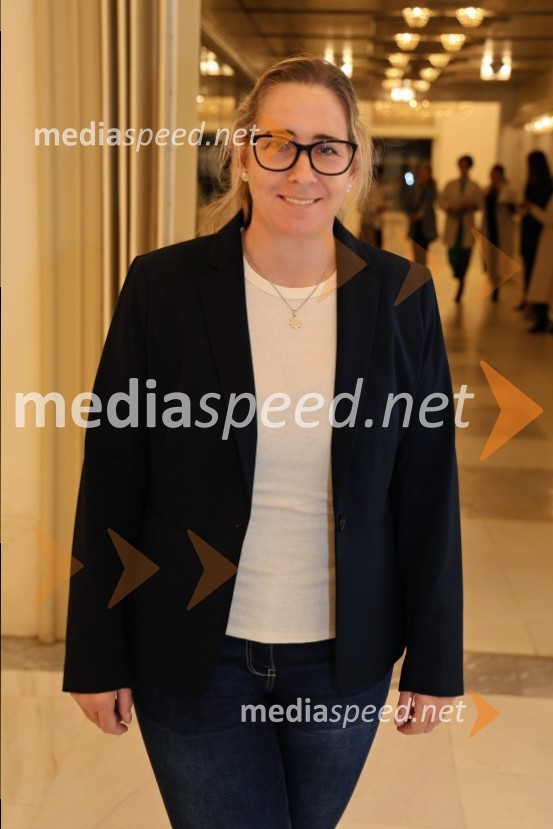 L’Arlésienne in Carmen, dvojna baletna predstava