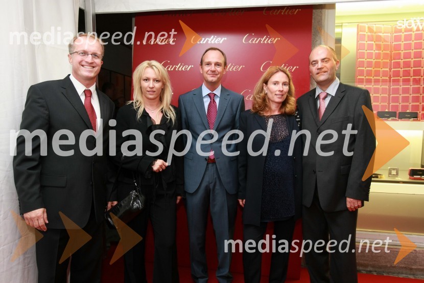 Matjaž Šteblaj, Slowatch in spremljevalka Tjaša Šolar, Martin Schmidt, regijski manager Cartier za Vzhodno Evropo, Matej Bregant, Slowatch in soproga Mojca BregantCartier, odprtje trgovine