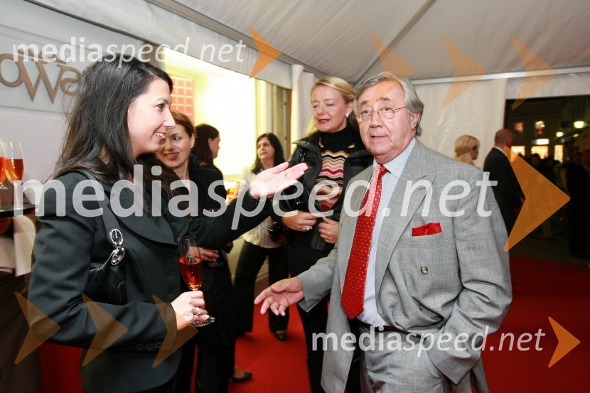 Petra Kancler, novinarka in Walter Wolf, podjetnikCartier, odprtje trgovine