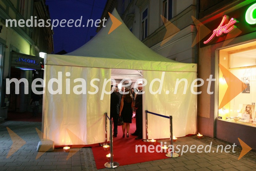 Cartier, odprtje trgovine