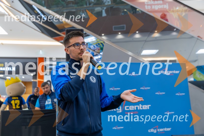 Meet & Greet z Grofi v City centru Celje