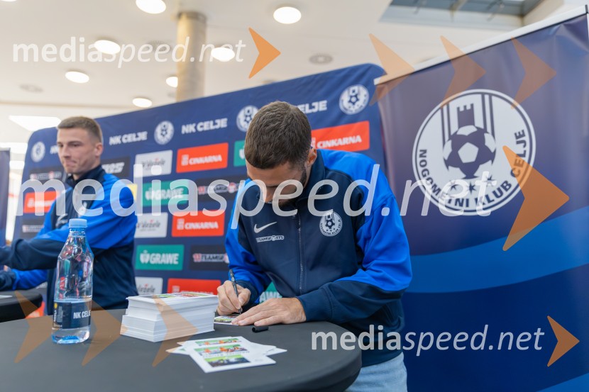 Meet & Greet z Grofi v City centru Celje