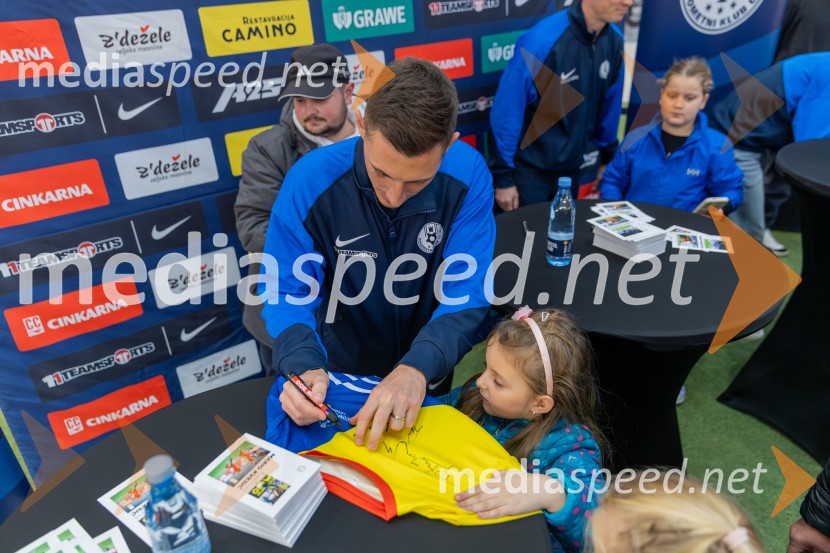 Meet & Greet z Grofi v City centru Celje