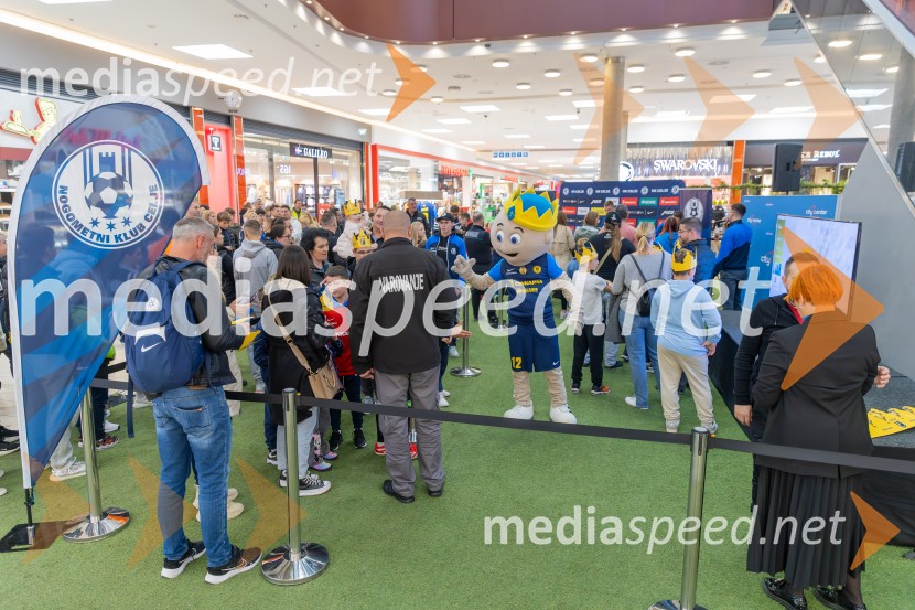 Meet & Greet z Grofi v City centru Celje