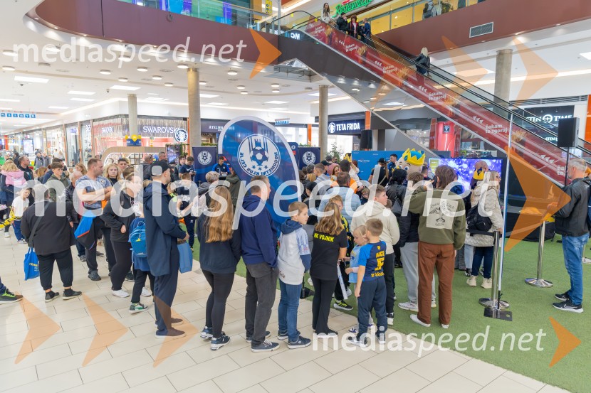 Meet & Greet z Grofi v City centru Celje
