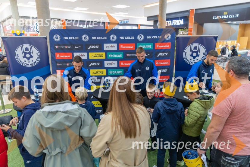 Meet & Greet z Grofi v City centru Celje