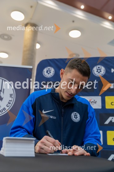 Meet & Greet z Grofi v City centru Celje