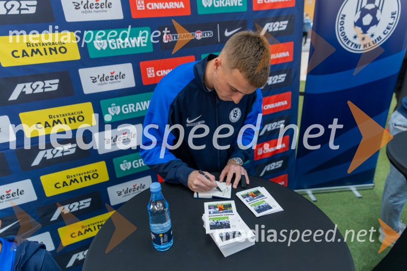 Meet & Greet z Grofi v City centru Celje