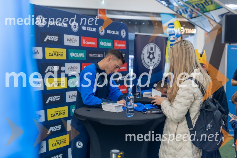Meet & Greet z Grofi v City centru Celje