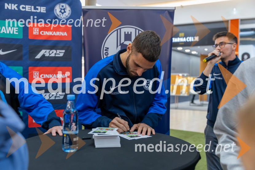 Meet & Greet z Grofi v City centru Celje