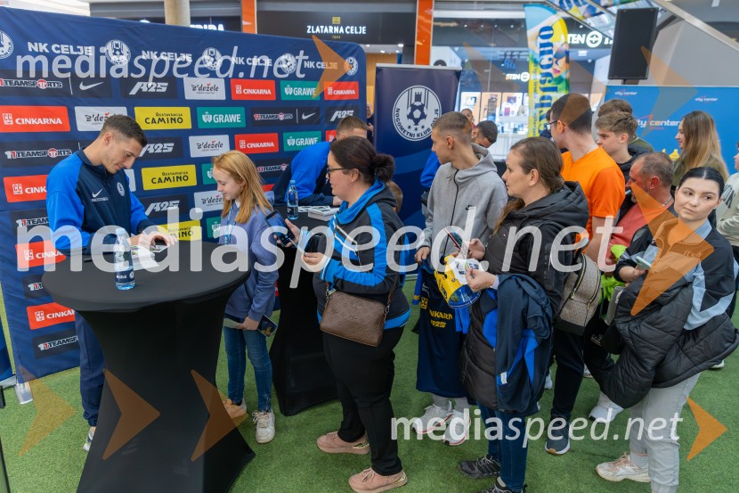 Meet & Greet z Grofi v City centru Celje