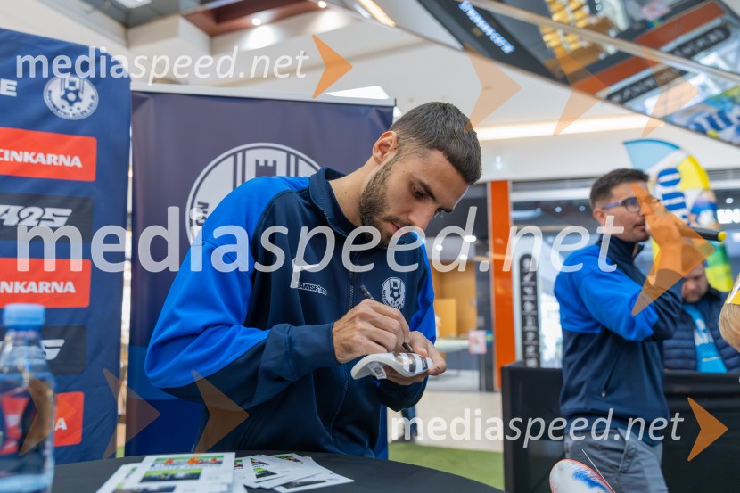 Meet & Greet z Grofi v City centru Celje