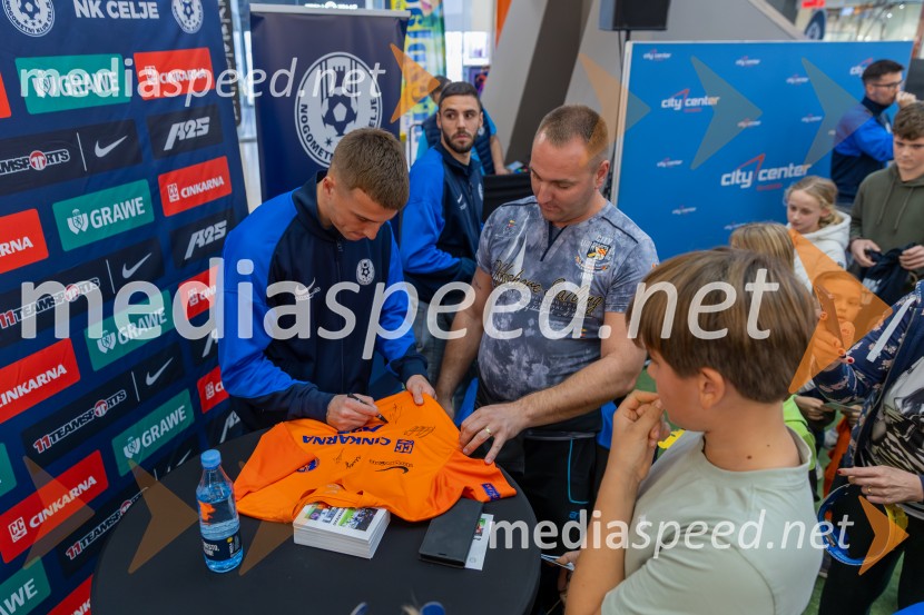 Meet & Greet z Grofi v City centru Celje