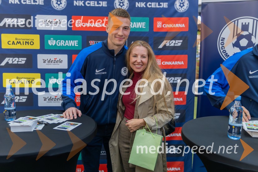 Meet & Greet z Grofi v City centru Celje