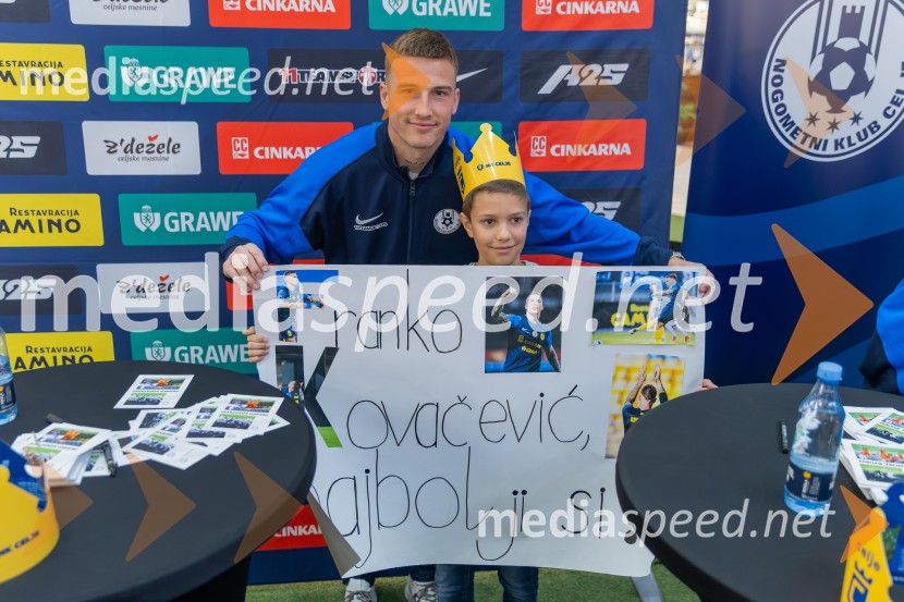 Meet & Greet z Grofi v City centru Celje