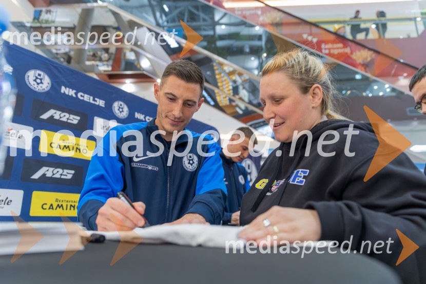 Meet & Greet z Grofi v City centru Celje