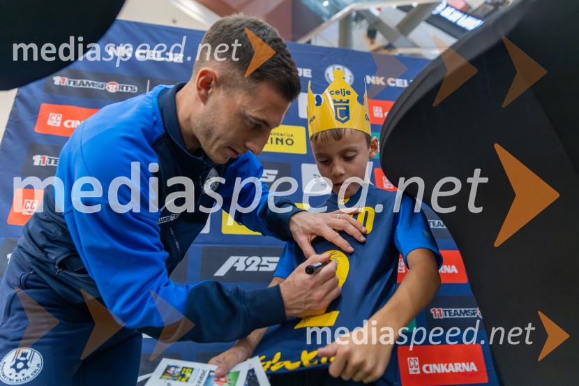 Meet & Greet z Grofi v City centru Celje