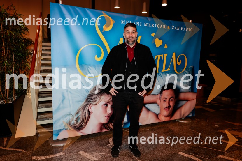  Žiga  Gombač, urednik HITRADIA CENTER in jutranji voditelj ROCK RADIASam prjatla, premiera komedije Melani Mekicar in Žan Papič