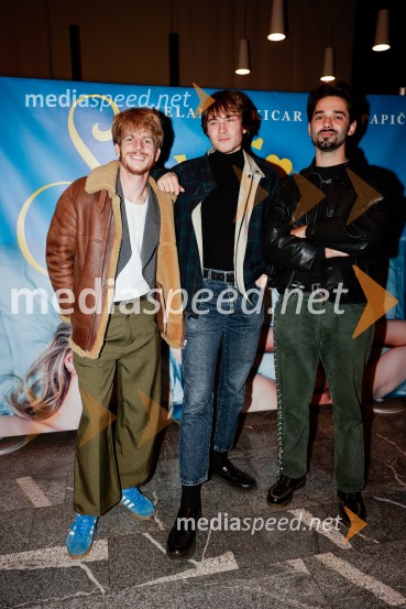  Jure Maček,  Joker Out;  Kris  Guštin, Joker Out;  ... Sam prjatla, premiera komedije Melani Mekicar in Žan Papič