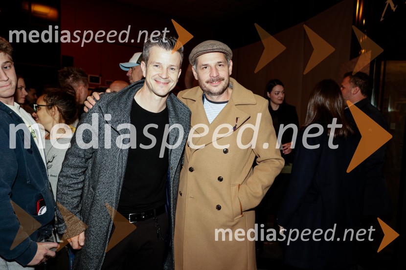  Boštjan Romih, televizijski in radijski voditelj;  Anže Zevnik, igralec;  ... Sam prjatla, premiera komedije Melani Mekicar in Žan Papič